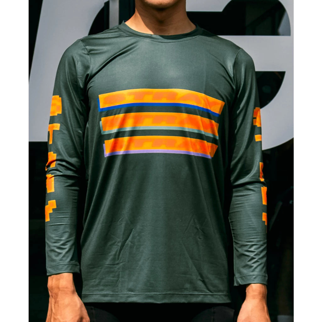 STRAY MAN ADAPTIVE TEE KAOS SPORT - GOLD LONG SLEEVE DARK GREEN