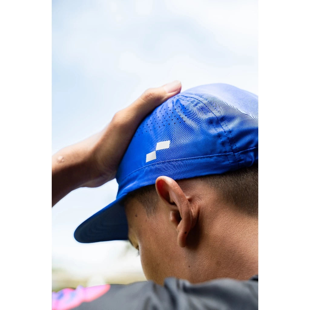 STRAY - Topi Lari BLEU CAP